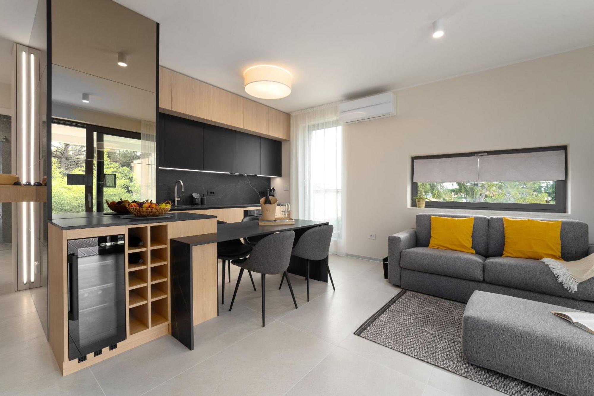 The Q Bliss - Your New 4-Star Hideaway With A Garage Rovinj Eksteriør billede