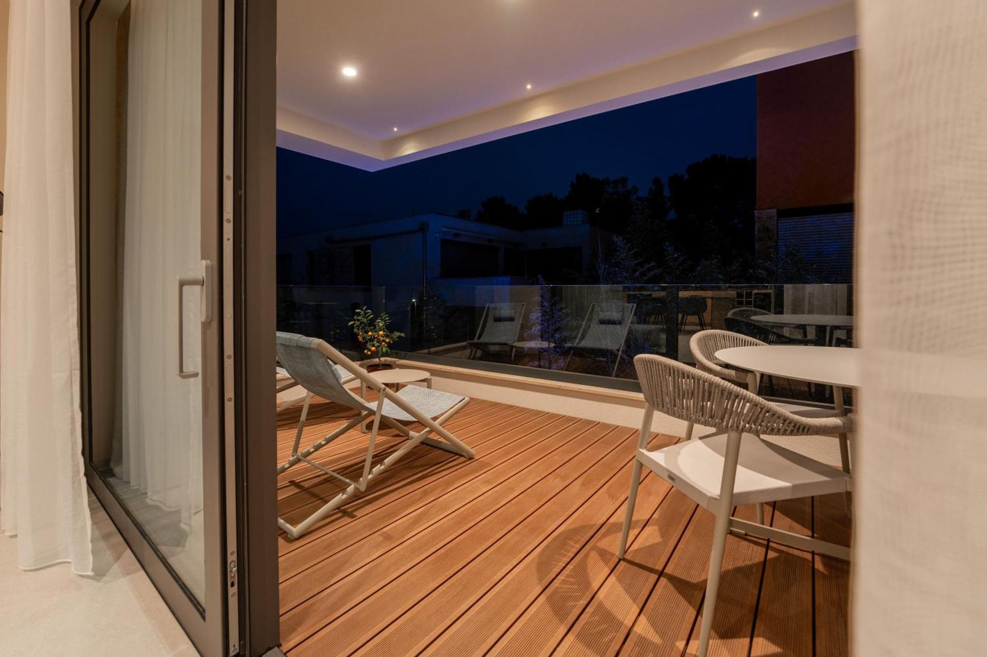 The Q Bliss - Your New 4-Star Hideaway With A Garage Rovinj Eksteriør billede